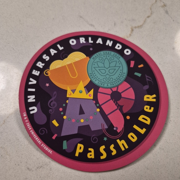 Universal Studio Other - Universal Orlando Passholder Magnet